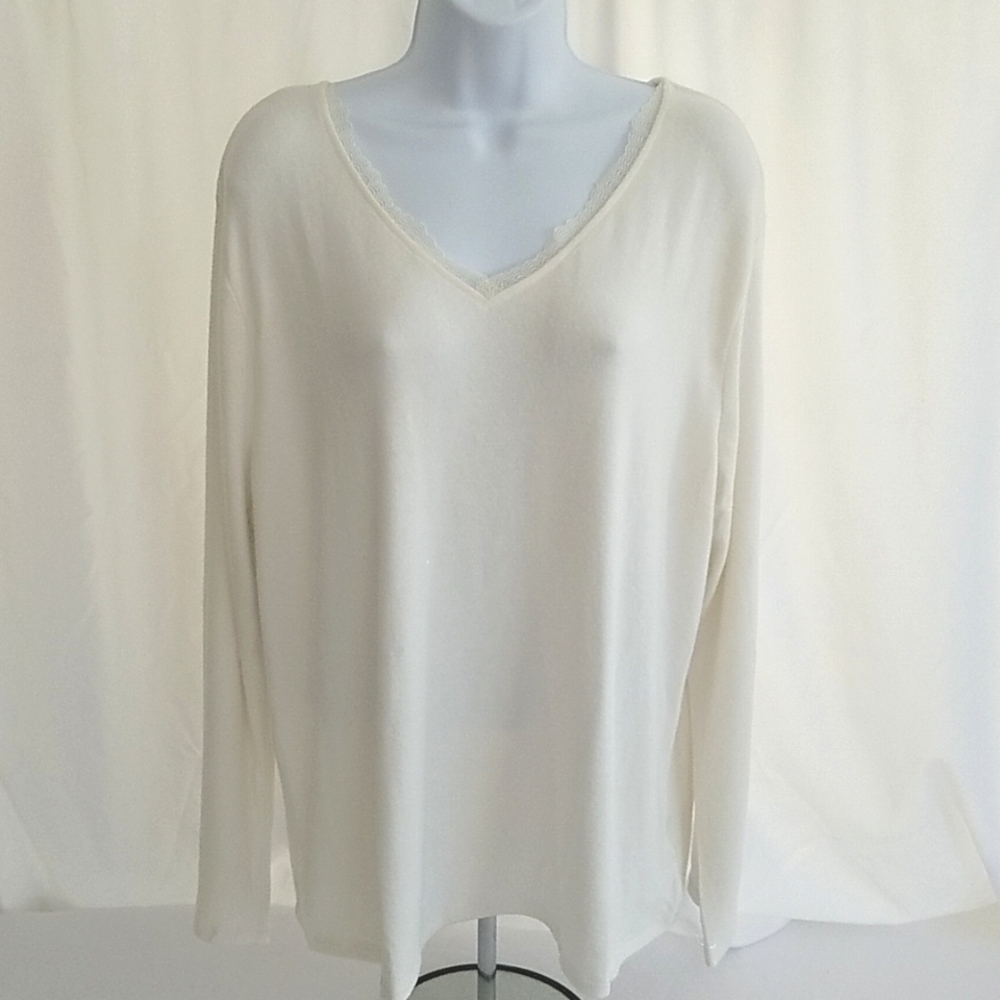 Ava & Viv Women's Plus Size Long Sleeve Pullover Creme/Off White Size X